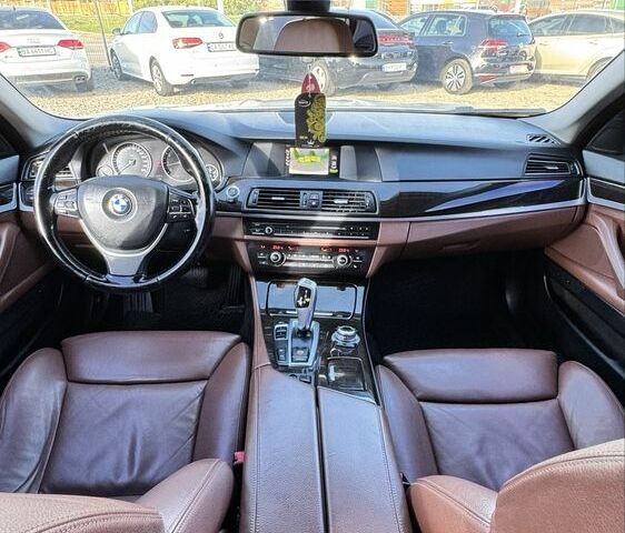 Белый БМВ 5 Серия, объемом двигателя 2 л и пробегом 271 тыс. км за 13700 $, фото 17 на Automoto.ua