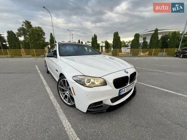 Білий БМВ 5 Серія, об'ємом двигуна 2.98 л та пробігом 234 тис. км за 17000 $, фото 9 на Automoto.ua