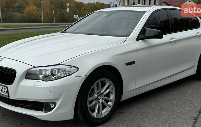 Белый БМВ 5 Серия, объемом двигателя 2 л и пробегом 157 тыс. км за 16700 $, фото 11 на Automoto.ua