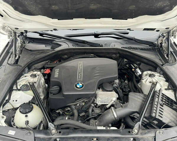 Белый БМВ 5 Серия, объемом двигателя 2 л и пробегом 196 тыс. км за 14300 $, фото 16 на Automoto.ua