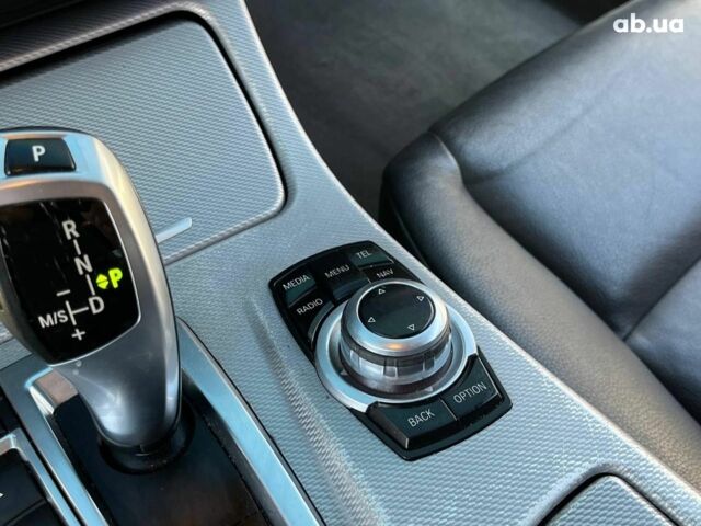 Білий БМВ 5 Серія, об'ємом двигуна 2 л та пробігом 215 тис. км за 12990 $, фото 38 на Automoto.ua