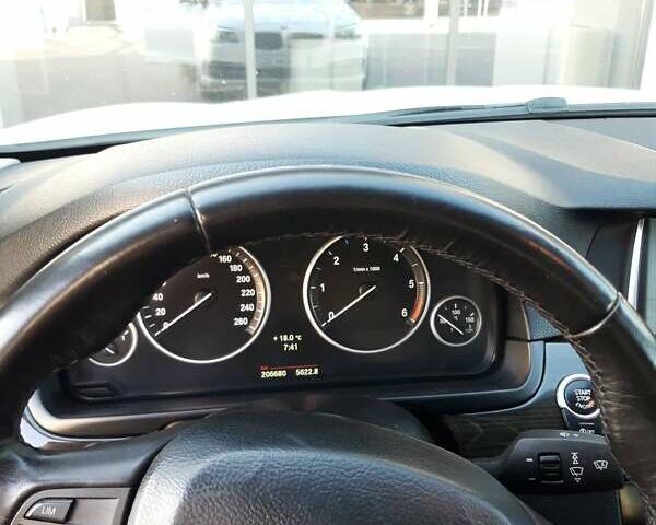 Белый БМВ 5 Серия, объемом двигателя 2 л и пробегом 206 тыс. км за 18000 $, фото 6 на Automoto.ua