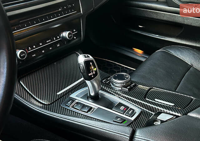 Белый БМВ 5 Серия, объемом двигателя 2.99 л и пробегом 262 тыс. км за 16100 $, фото 23 на Automoto.ua