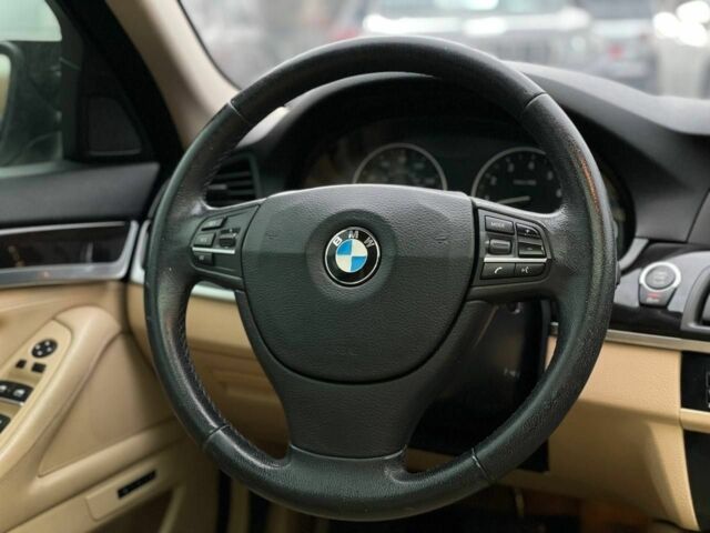 Белый БМВ 5 Серия, объемом двигателя 2 л и пробегом 267 тыс. км за 11999 $, фото 12 на Automoto.ua