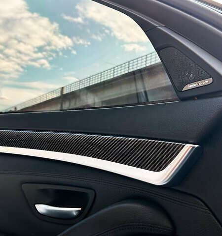 Белый БМВ 5 Серия, объемом двигателя 2.99 л и пробегом 262 тыс. км за 16100 $, фото 19 на Automoto.ua