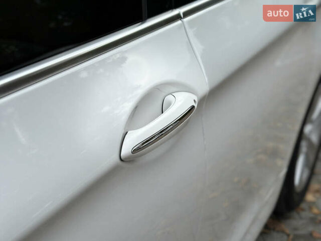 Белый БМВ 5 Серия, объемом двигателя 2 л и пробегом 125 тыс. км за 13499 $, фото 14 на Automoto.ua