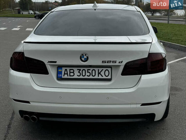 Белый БМВ 5 Серия, объемом двигателя 2 л и пробегом 157 тыс. км за 16700 $, фото 5 на Automoto.ua