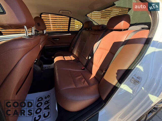 БМВ 5 Серия 2013 в Одессе на Automoto.ua Белый БМВ 5 Серия, объемом двигателя 2 л и пробегом 187 тыс. км за 15500 $, фото 18 на Automoto.ua