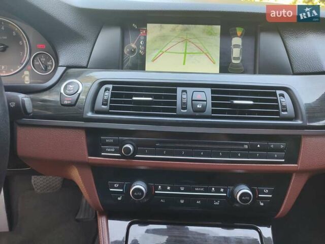 Білий БМВ 5 Серія, об'ємом двигуна 2 л та пробігом 223 тис. км за 11350 $, фото 40 на Automoto.ua