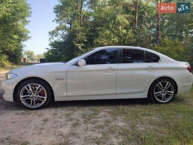 Білий БМВ 5 Серія, об'ємом двигуна 2 л та пробігом 223 тис. км за 11350 $, фото 17 на Automoto.ua