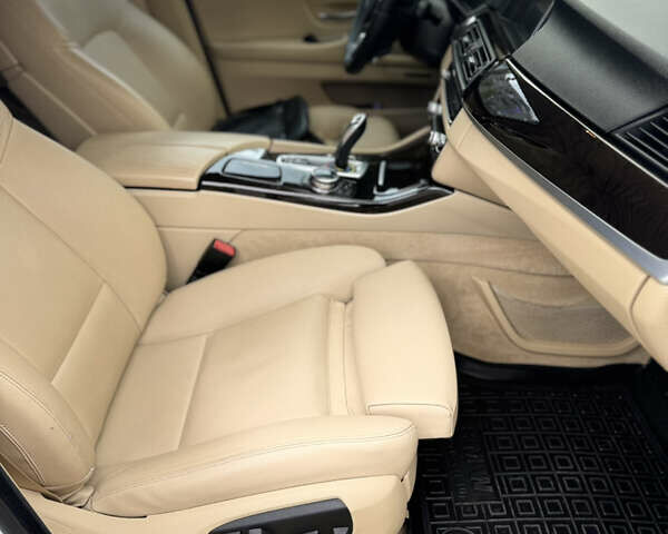 Белый БМВ 5 Серия, объемом двигателя 2.98 л и пробегом 185 тыс. км за 18500 $, фото 15 на Automoto.ua