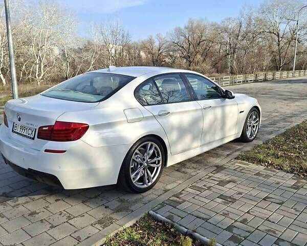 Белый БМВ 5 Серия, объемом двигателя 2.99 л и пробегом 150 тыс. км за 21000 $, фото 17 на Automoto.ua