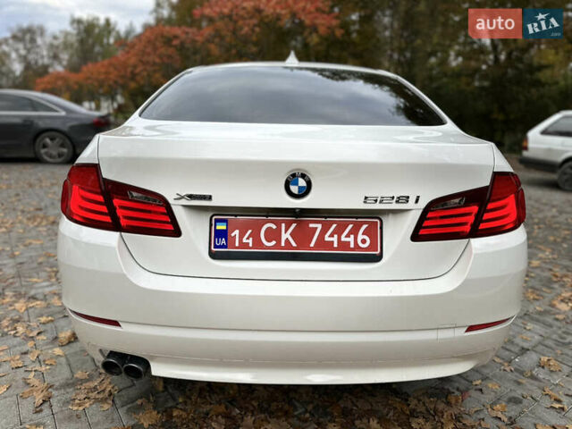 Белый БМВ 5 Серия, объемом двигателя 2 л и пробегом 125 тыс. км за 13499 $, фото 21 на Automoto.ua