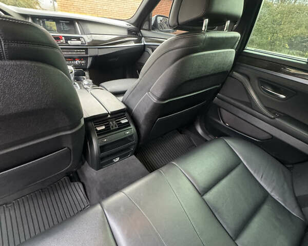 Білий БМВ 5 Серія, об'ємом двигуна 2 л та пробігом 131 тис. км за 14700 $, фото 23 на Automoto.ua