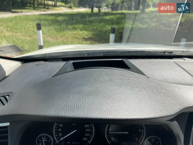 Белый БМВ 5 Серия, объемом двигателя 2 л и пробегом 251 тыс. км за 19800 $, фото 20 на Automoto.ua