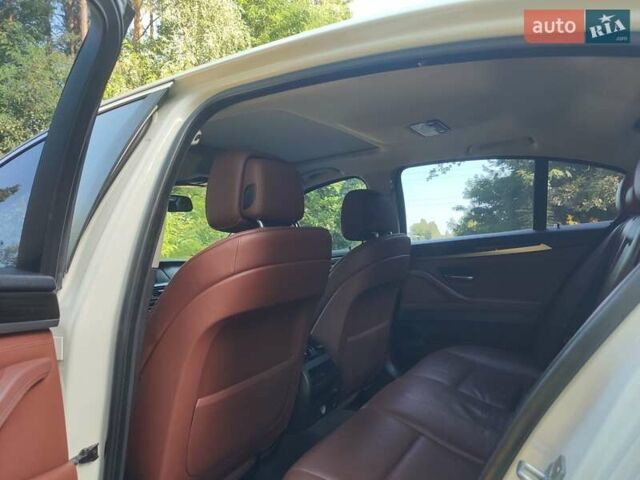 Білий БМВ 5 Серія, об'ємом двигуна 2 л та пробігом 223 тис. км за 11350 $, фото 37 на Automoto.ua