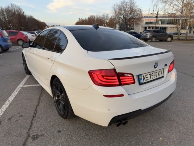 БМВ 5 Серия 2013 в Кривом Роге на Automoto.ua Белый БМВ 5 Серия, объемом двигателя 2 л и пробегом 260 тыс. км за 13500 $, фото 10 на Automoto.ua