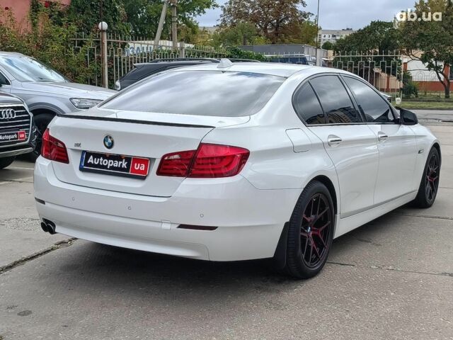 Белый БМВ 5 Серия, объемом двигателя 2 л и пробегом 213 тыс. км за 13740 $, фото 8 на Automoto.ua