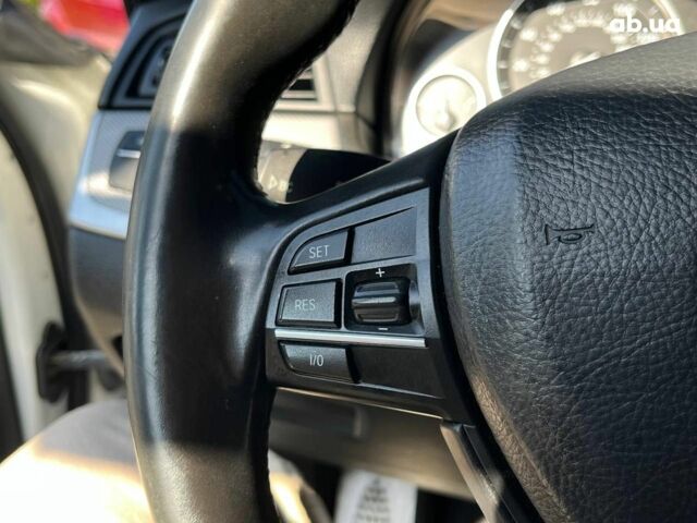 Білий БМВ 5 Серія, об'ємом двигуна 2 л та пробігом 215 тис. км за 12990 $, фото 34 на Automoto.ua
