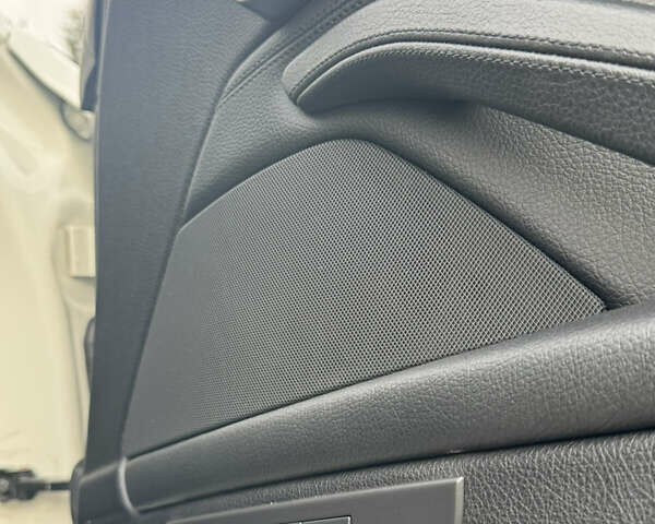 Білий БМВ 5 Серія, об'ємом двигуна 2 л та пробігом 131 тис. км за 14700 $, фото 28 на Automoto.ua