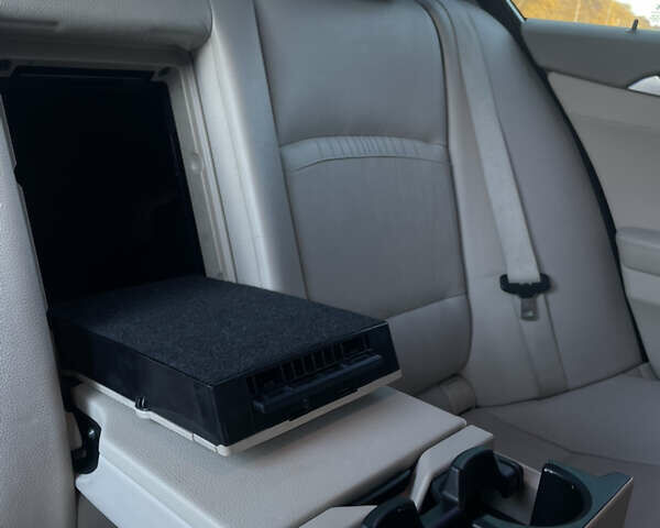 Білий БМВ 5 Серія, об'ємом двигуна 2 л та пробігом 230 тис. км за 15500 $, фото 14 на Automoto.ua