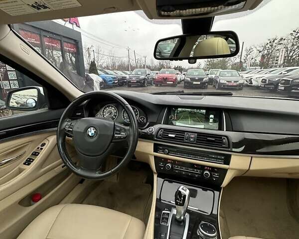 Білий БМВ 5 Серія, об'ємом двигуна 2 л та пробігом 259 тис. км за 13000 $, фото 29 на Automoto.ua