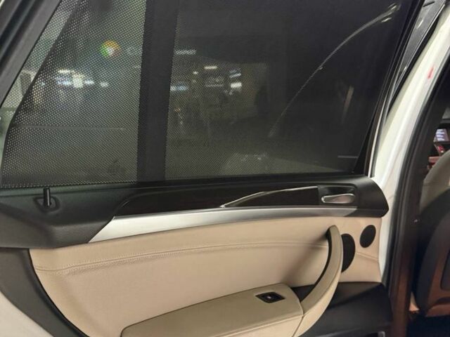 Білий БМВ 5 Серія, об'ємом двигуна 3 л та пробігом 226 тис. км за 16999 $, фото 16 на Automoto.ua