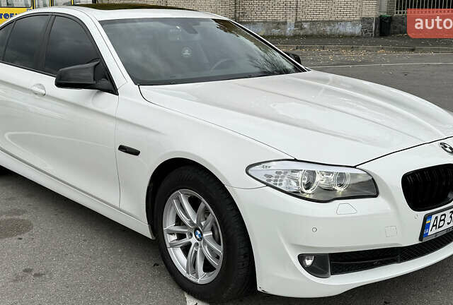 Белый БМВ 5 Серия, объемом двигателя 2 л и пробегом 157 тыс. км за 16700 $, фото 2 на Automoto.ua