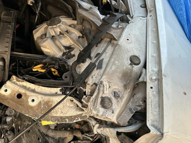 БМВ 5 Серия 2013 в Ивано-Франковске на Automoto.ua Белый БМВ 5 Серия, объемом двигателя 2 л и пробегом 173 тыс. км за 4500 $, фото 11 на Automoto.ua