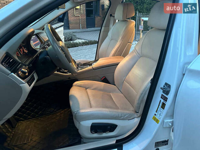 Білий БМВ 5 Серія, об'ємом двигуна 3 л та пробігом 143 тис. км за 21000 $, фото 12 на Automoto.ua