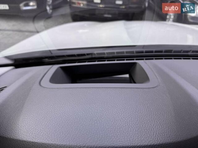 Белый БМВ 5 Серия, объемом двигателя 2 л и пробегом 148 тыс. км за 17900 $, фото 23 на Automoto.ua