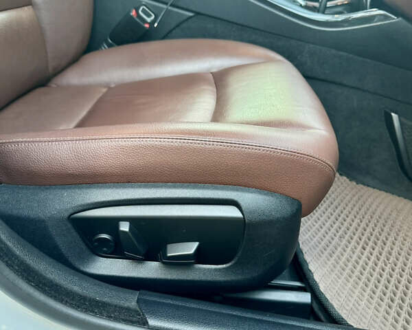 Білий БМВ 5 Серія, об'ємом двигуна 2 л та пробігом 295 тис. км за 17500 $, фото 23 на Automoto.ua