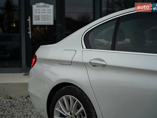 Білий БМВ 5 Серія, об'ємом двигуна 2 л та пробігом 134 тис. км за 19900 $, фото 8 на Automoto.ua