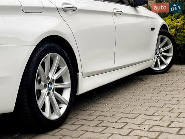 Белый БМВ 5 Серия, объемом двигателя 3 л и пробегом 196 тыс. км за 16900 $, фото 48 на Automoto.ua