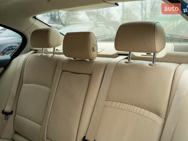 Білий БМВ 5 Серія, об'ємом двигуна 2 л та пробігом 134 тис. км за 19900 $, фото 37 на Automoto.ua