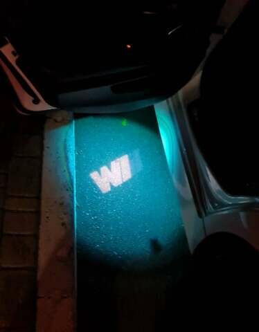 Белый БМВ 5 Серия, объемом двигателя 3 л и пробегом 117 тыс. км за 23000 $, фото 13 на Automoto.ua