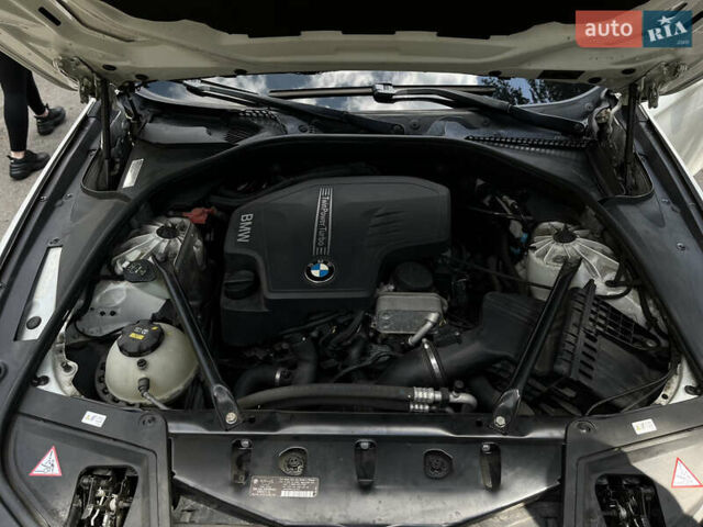 Белый БМВ 5 Серия, объемом двигателя 2 л и пробегом 139 тыс. км за 16111 $, фото 11 на Automoto.ua