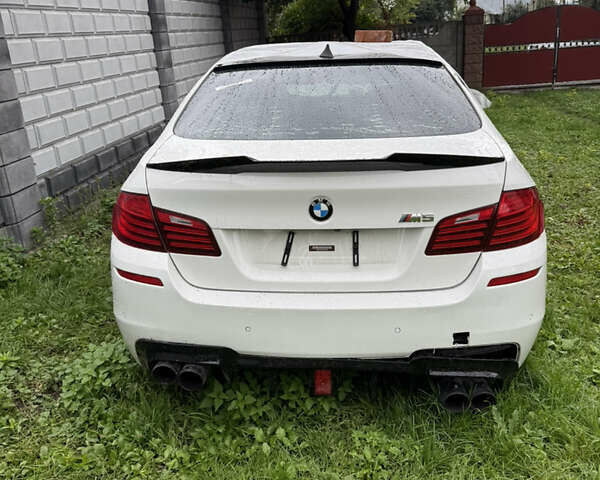 Белый БМВ 5 Серия, объемом двигателя 2 л и пробегом 155 тыс. км за 4800 $, фото 10 на Automoto.ua