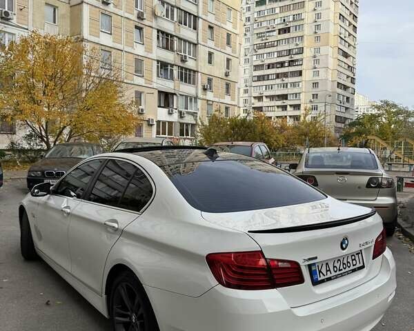 Білий БМВ 5 Серія, об'ємом двигуна 3 л та пробігом 189 тис. км за 17500 $, фото 4 на Automoto.ua