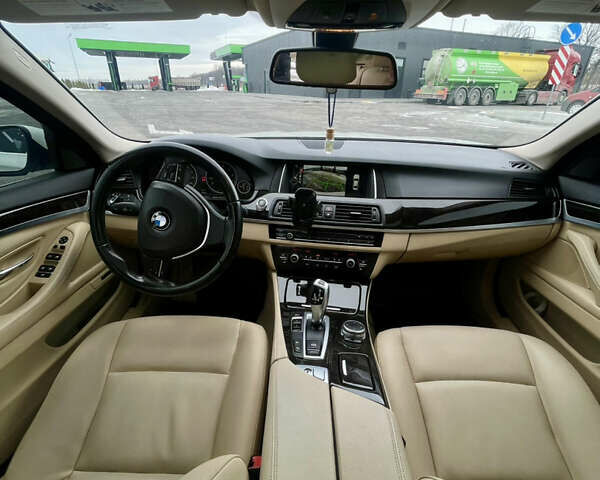 Білий БМВ 5 Серія, об'ємом двигуна 2 л та пробігом 258 тис. км за 16250 $, фото 25 на Automoto.ua