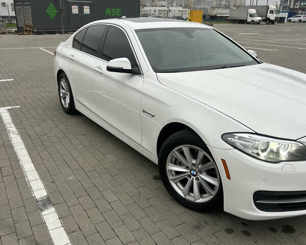 Белый БМВ 5 Серия, объемом двигателя 2 л и пробегом 173 тыс. км за 16500 $, фото 7 на Automoto.ua