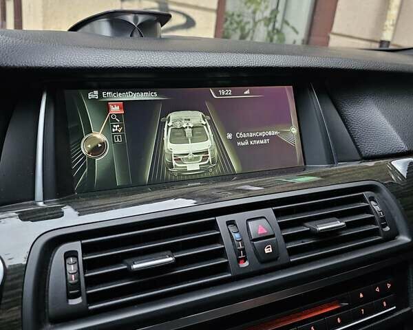 Белый БМВ 5 Серия, объемом двигателя 3 л и пробегом 117 тыс. км за 23000 $, фото 39 на Automoto.ua