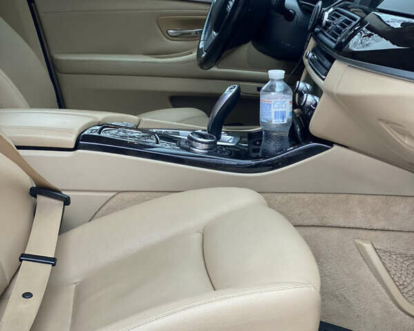 Белый БМВ 5 Серия, объемом двигателя 2 л и пробегом 133 тыс. км за 17100 $, фото 11 на Automoto.ua