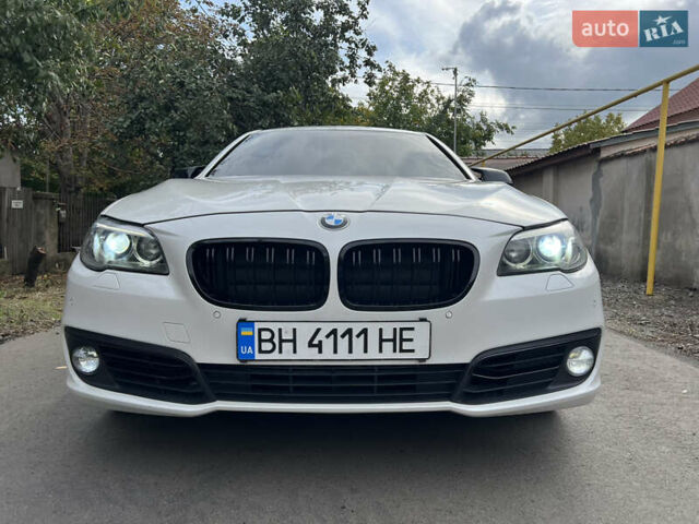 Белый БМВ 5 Серия, объемом двигателя 2 л и пробегом 275 тыс. км за 18500 $, фото 52 на Automoto.ua