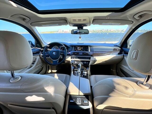 Білий БМВ 5 Серія, об'ємом двигуна 3 л та пробігом 237 тис. км за 14800 $, фото 6 на Automoto.ua