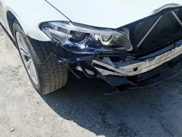 Білий БМВ 5 Серія, об'ємом двигуна 2 л та пробігом 226 тис. км за 9200 $, фото 4 на Automoto.ua