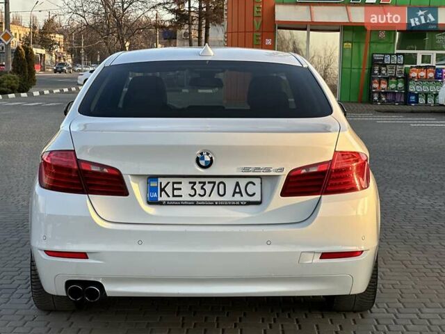 Белый БМВ 5 Серия, объемом двигателя 2 л и пробегом 250 тыс. км за 15500 $, фото 4 на Automoto.ua