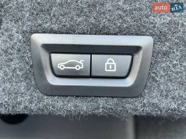 Білий БМВ 5 Серія, об'ємом двигуна 3 л та пробігом 158 тис. км за 7000 $, фото 31 на Automoto.ua