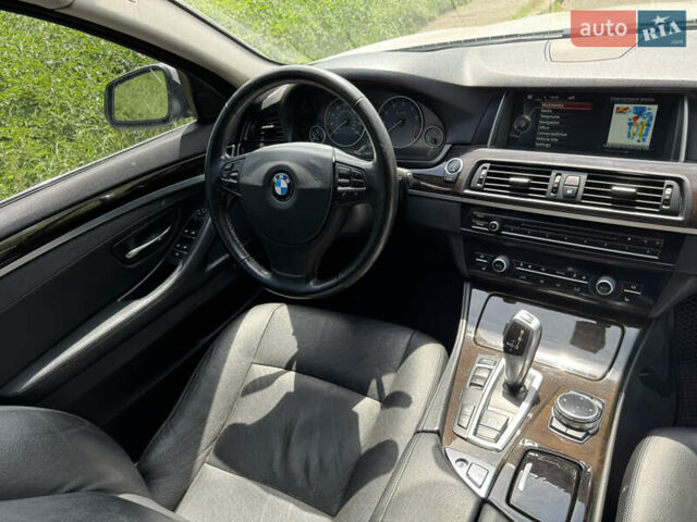 Білий БМВ 5 Серія, об'ємом двигуна 2 л та пробігом 305 тис. км за 12000 $, фото 7 на Automoto.ua