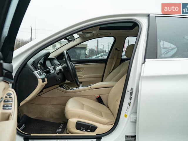 Білий БМВ 5 Серія, об'ємом двигуна 2 л та пробігом 134 тис. км за 19900 $, фото 15 на Automoto.ua